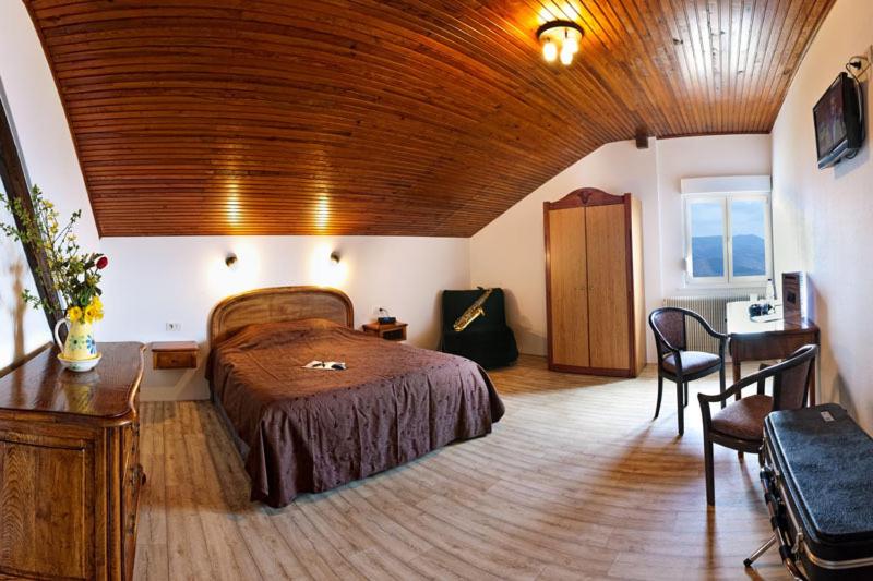 Standardzimmer Panoramablick, Auberge Obersolberg