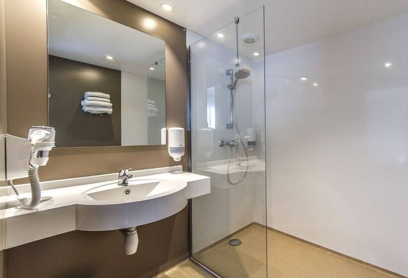 اتاق استاندارد, B&b Hotel Perpignan Saleilles