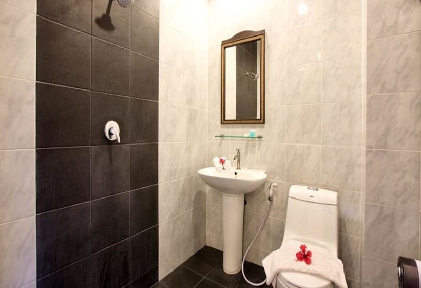 اتاق استاندارد سه نفره, Crystal Bay Beach Resort