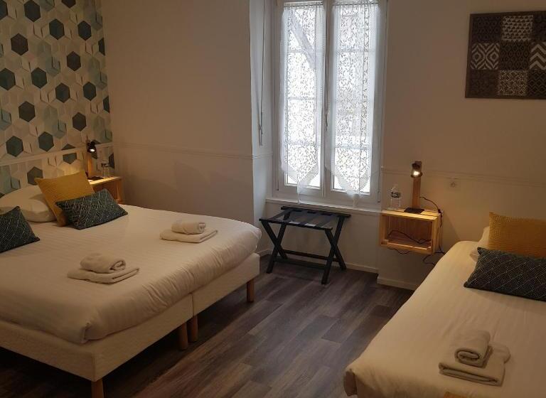 اتاق استاندارد سه نفره, Hôtel Restaurant Le Mulberry Arromanches