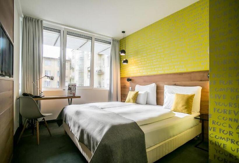 اتاق استاندارد, Roombach Hotel Budapest Center