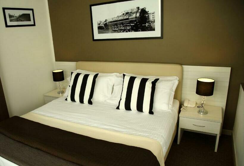 Chambre Standard, Stelle Hotel The Businest