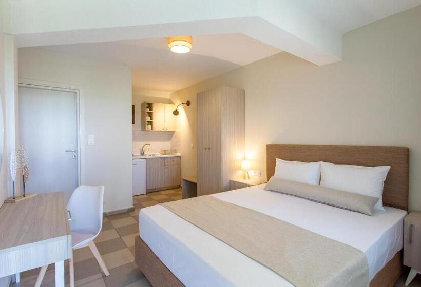 استودیوی استاندارد, Maistrali Beach Studios
