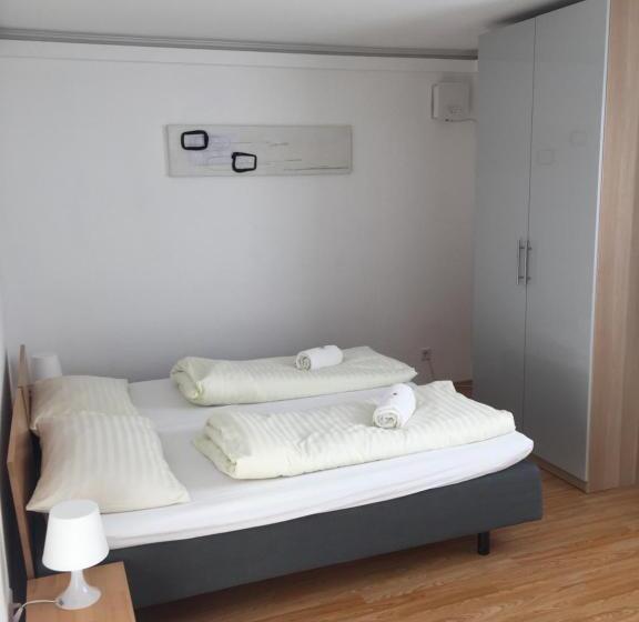 آپارتمان 3 خوابه, Haus Piller