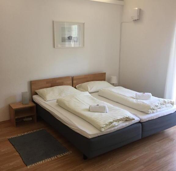 آپارتمان 2 خوابه, Haus Piller