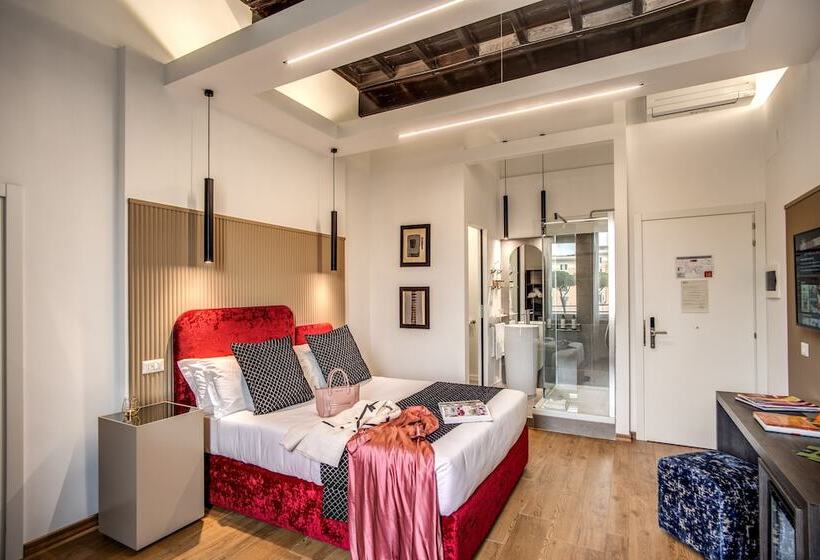 اتاق سوپریور سه تخته, Little Queen Suite