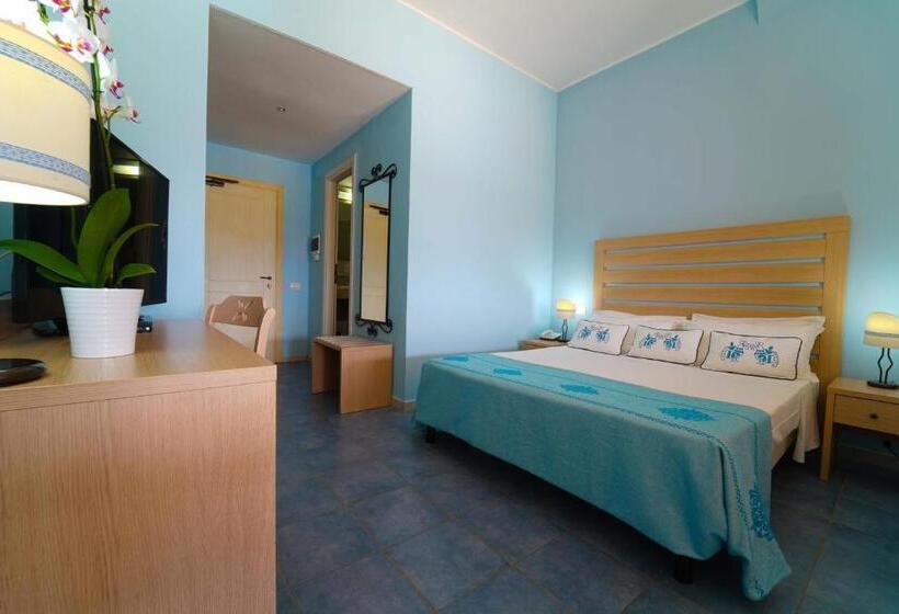 اتاق لوکس, Cala Della Torre Resort