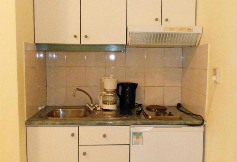 1 Bedroom Apartment, Alkion