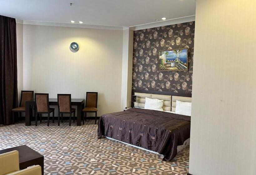اتاق استاندارد چهار تخته, Aysberq Resort