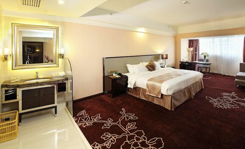 Номер Deluxe, Clayton Hotel Near Pazhou Exhibition Center