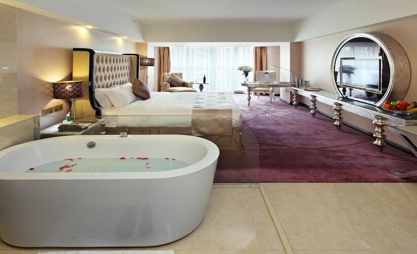 Номер Deluxe, Clayton Hotel Near Pazhou Exhibition Center