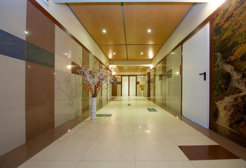 اتاق استاندارد سه نفره, Health & Wellness Center Energetikas
