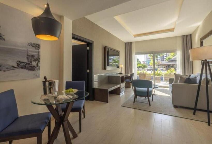 سوئیت پرزیدنت, Hideaway At Royalton Blue Waters, An Autograph Collection All Inclusive Resort   Adults Only