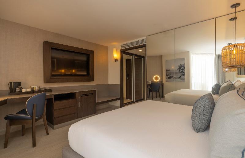 اتاق لوکس, Hideaway At Royalton Blue Waters, An Autograph Collection All Inclusive Resort   Adults Only