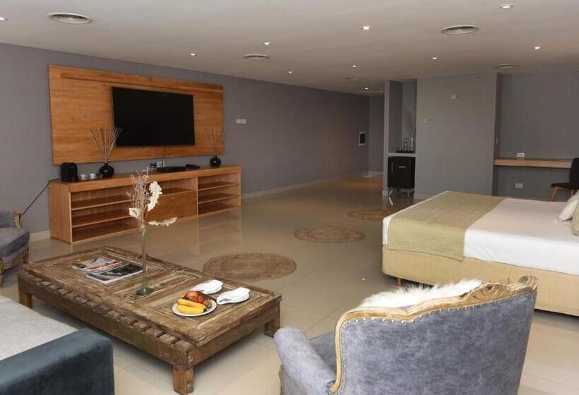 سوئیت با تخت بزرگ, Howard Johnson Resort & Convention Center Ezeiza