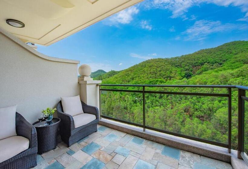 Deluxe Room Mountain View, Mission Hills Hotel Resorts Dongguan