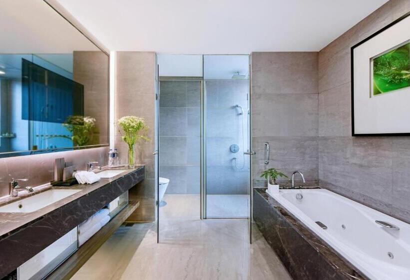 اتاق پریمیوم با چشم‌انداز دریاچه, Mission Hills Hotel Resorts Dongguan