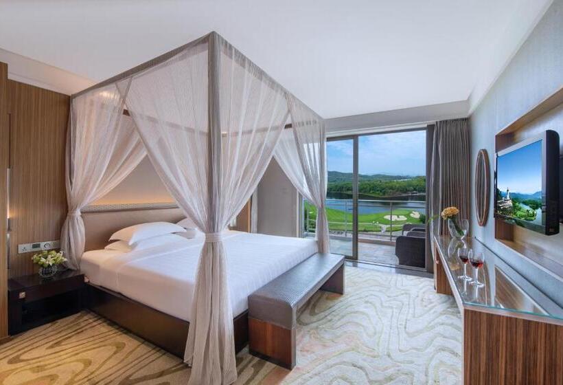 سوییت لوکس, Mission Hills Hotel Resorts Dongguan
