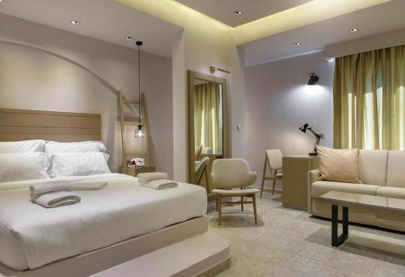 سوییت جونیور لوکس, Pyrgos