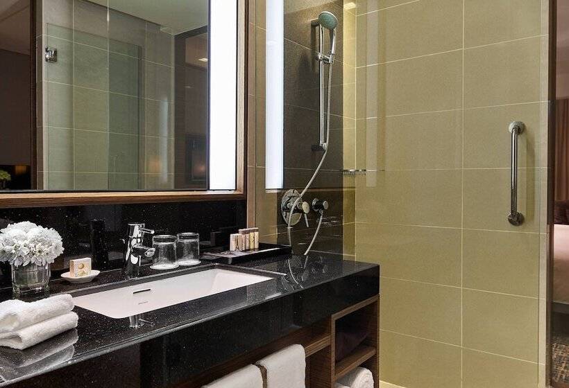 クラブルーム, Renaissance Johor Bahru