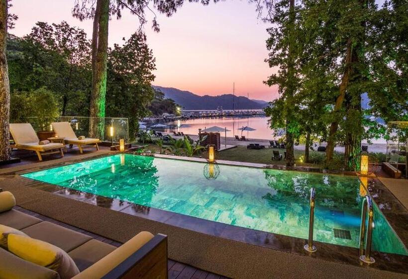 Villa 1 Makuuhuone Merinäkymä, Rixos Premium Gocek Adult Only  All Inclusive