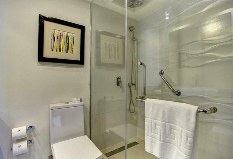 اتاق لوکس با چشم‌انداز دریا, Hideaway At Royalton Blue Waters, An Autograph Collection All Inclusive Resort   Adults Only