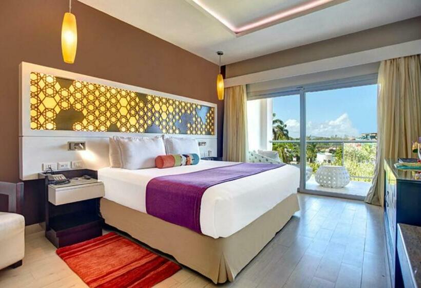 Club Suite mit Meerblick, Hideaway At Royalton Blue Waters, An Autograph Collection Allinclusive Resort – Adults Only