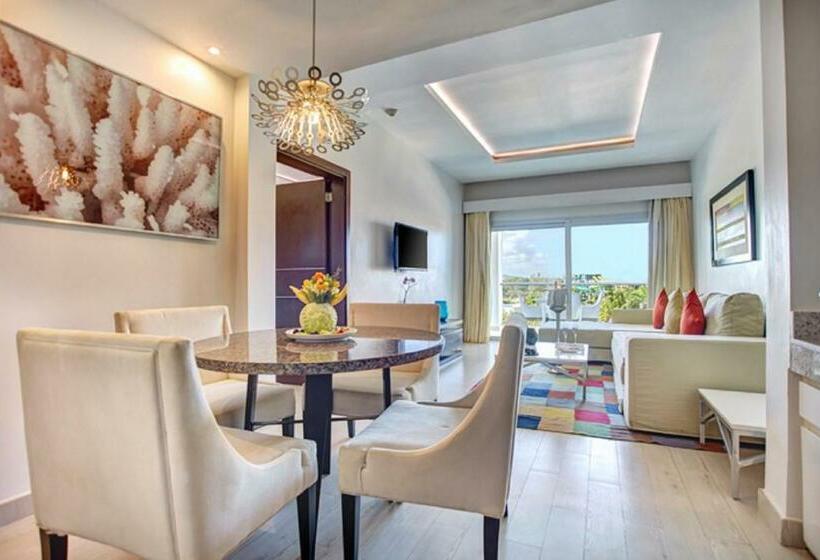 سوئیت ریاست جمهوری 2 خوابه, Hideaway At Royalton Blue Waters, An Autograph Collection All Inclusive Resort   Adults Only
