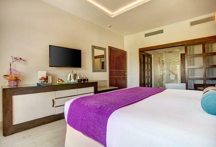 سوئیت ریاست جمهوری 2 خوابه, Hideaway At Royalton Blue Waters, An Autograph Collection All Inclusive Resort   Adults Only