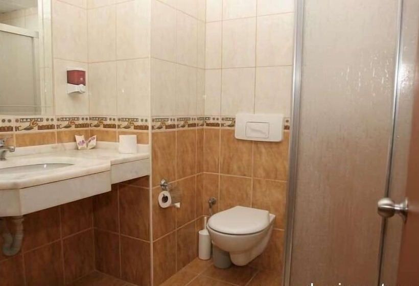 اتاق استاندارد سه نفره, Seker Resort
