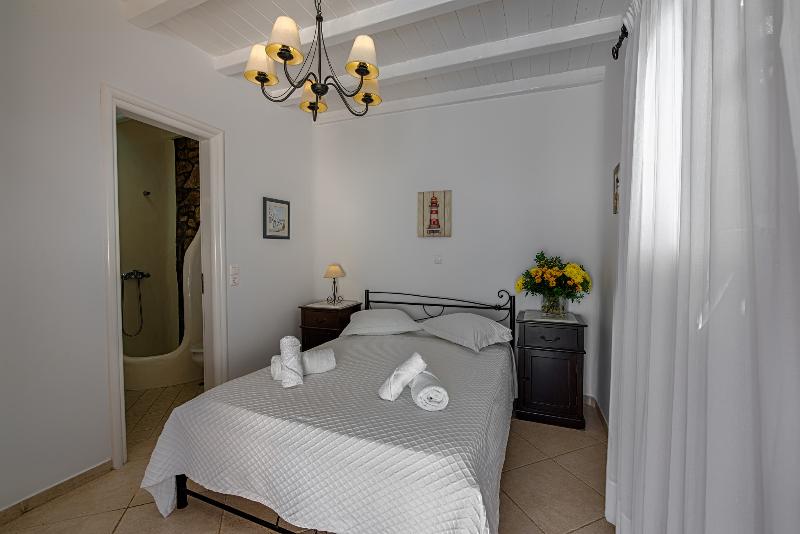 اتاق کلاسیک, Iros Boutique Suites & Villas
