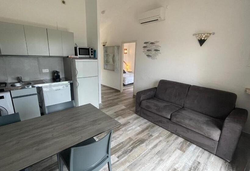 Apartamento 1 Dormitório, Residence U Pirellu