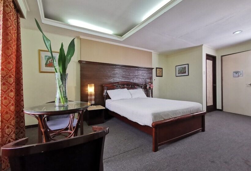 Superior Room, Cebu Hilltop