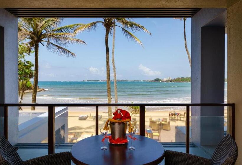 اتاق لوکس با چشم‌انداز دریا, Cocobay Unawatuna
