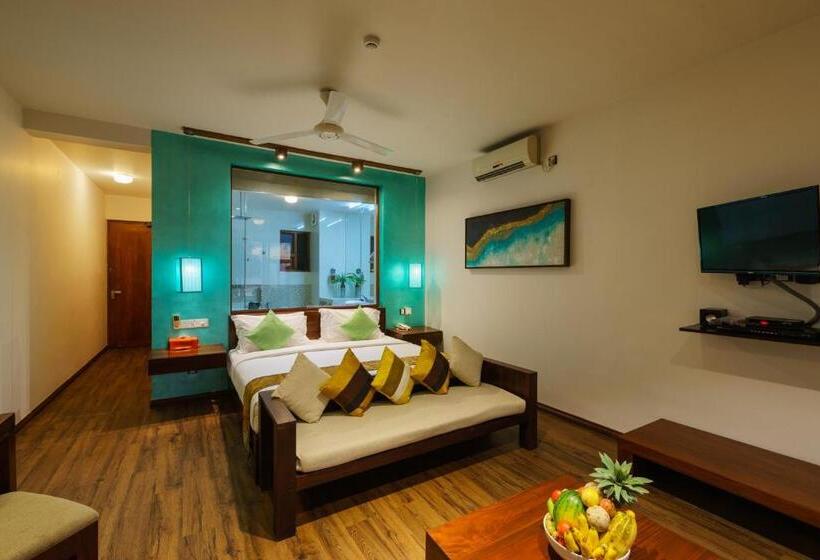 اتاق لوکس با چشم‌انداز دریا, Cocobay Unawatuna