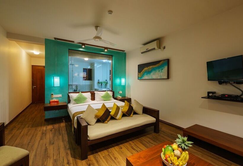 اتاق لوکس با چشم‌انداز دریا, Cocobay Unawatuna