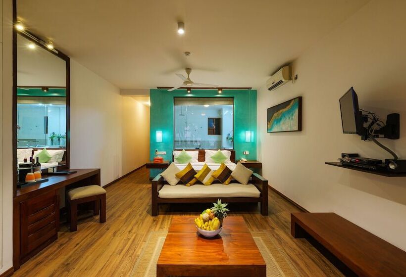 اتاق لوکس با چشم‌انداز دریا, Cocobay Unawatuna