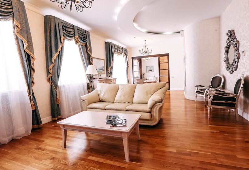 سوییت, Imperial Club Delux