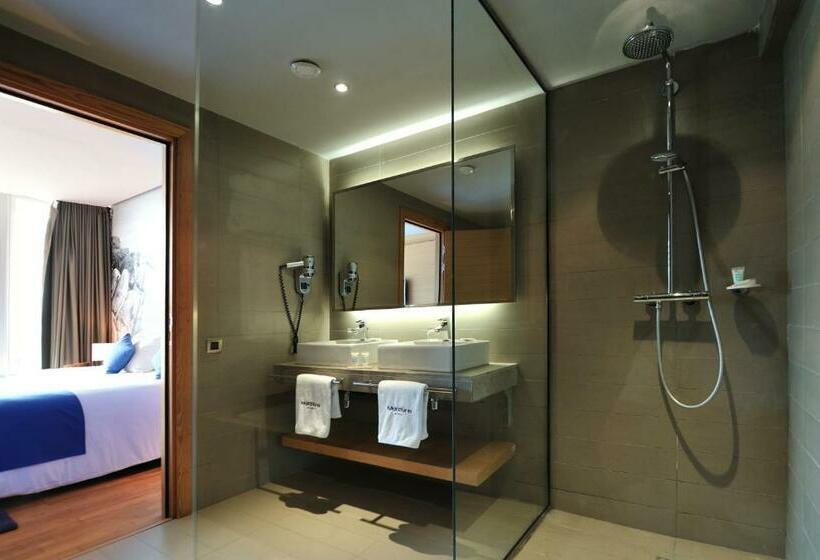 חדר סטנדרט נוף לים עם מרפסת, Mercure Quemado Al Hoceima Resort