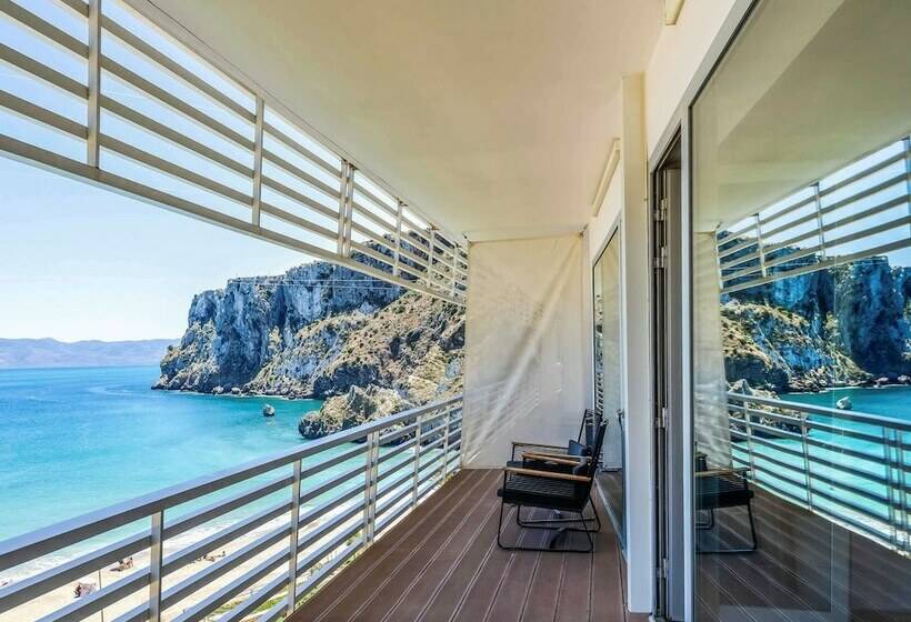 דירת חדר עם נוף לים ומרפסת, Mercure Quemado Al Hoceima Resort