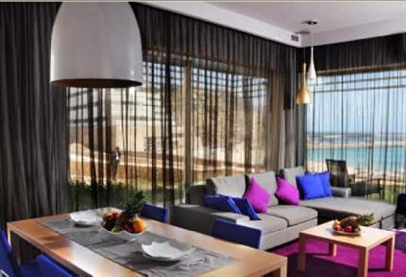 דירת חדר עם נוף לים ומרפסת, Mercure Quemado Al Hoceima Resort