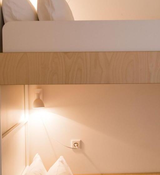 تختخواب در اتاق مشترک, Reykjavik Lights Hotel By Keahotels