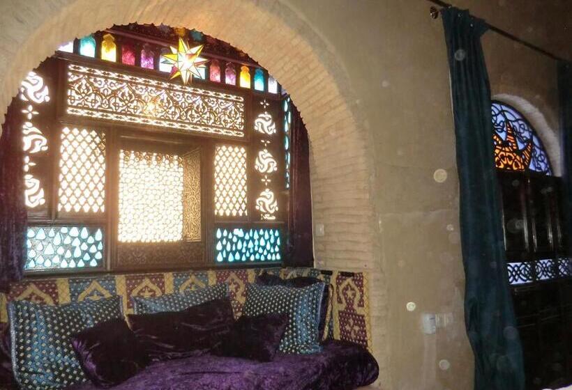 Family Room, Riad Dar Dzahra