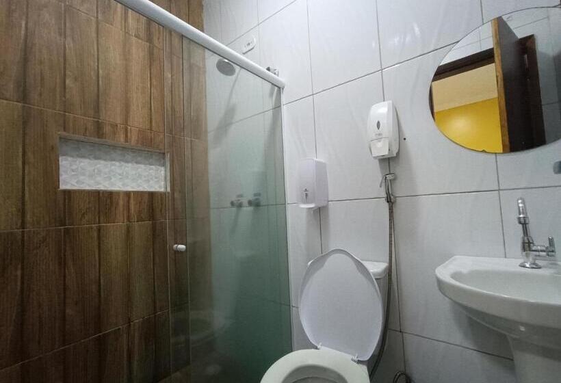 Economy Triple Room, Pousada Canto Dos Corais