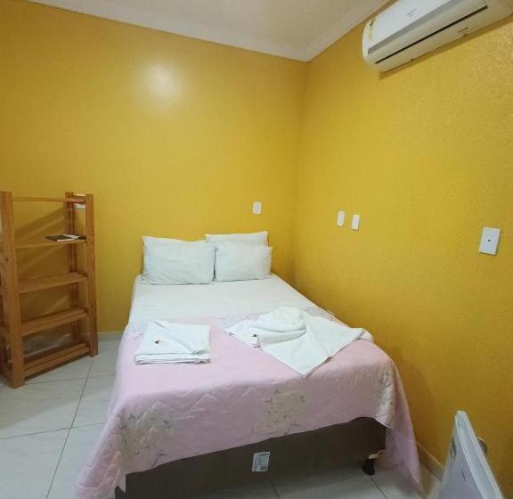 Economy Triple Room, Pousada Canto Dos Corais