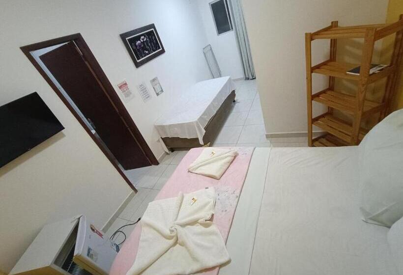 Economy Triple Room, Pousada Canto Dos Corais
