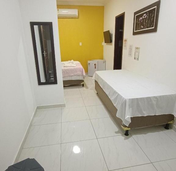 Economy Triple Room, Pousada Canto Dos Corais