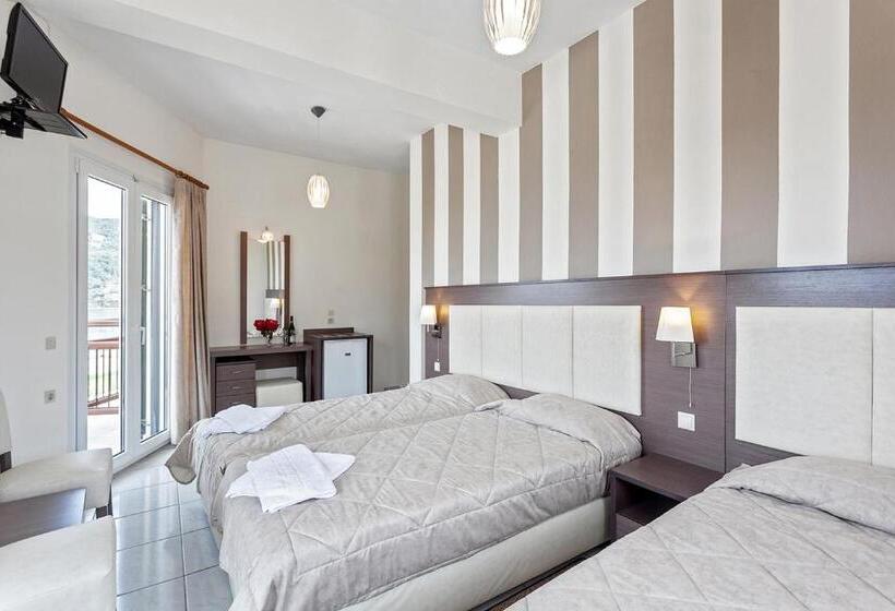 اتاق استاندارد سه نفره, Akti Fine Rooms