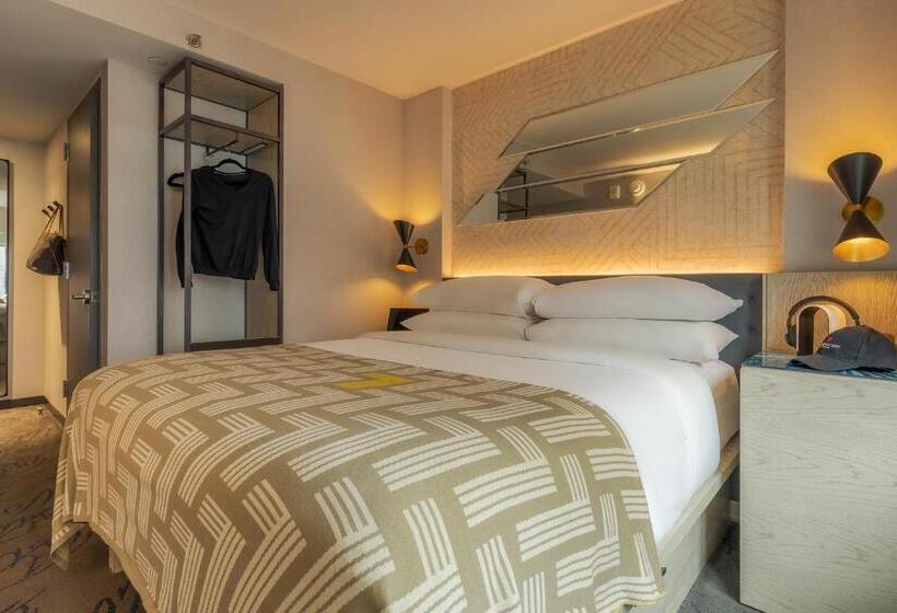 اتاق راحتی, Pestana Cr7 Times Square