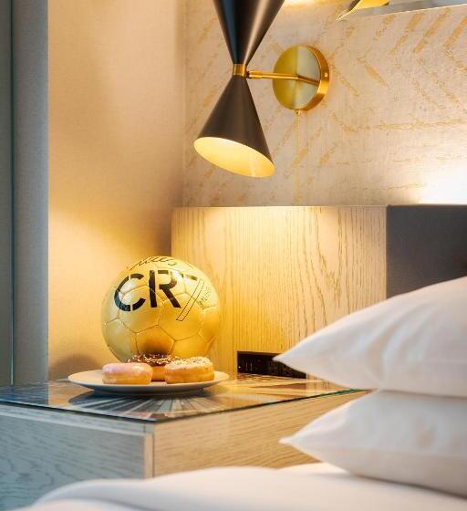 اتاق راحتی, Pestana Cr7 Times Square